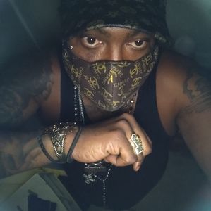 Meet your Posher, Omar